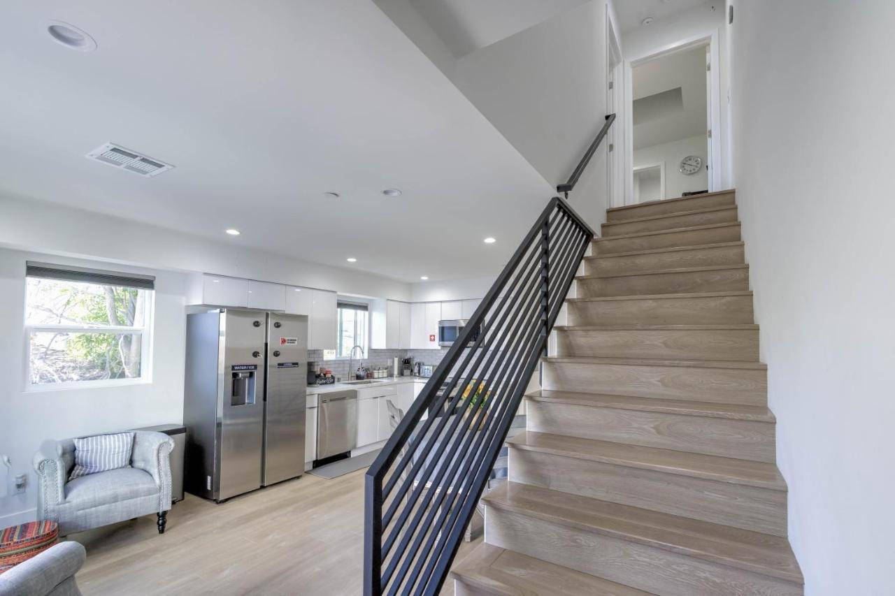 Modern Apartment In Studio City Los Angeles Exterior photo