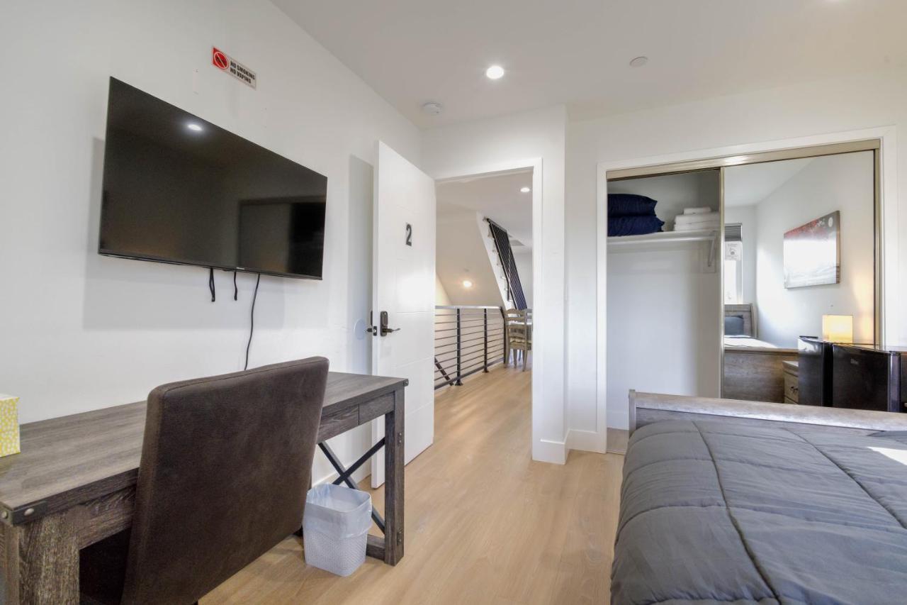 Modern Apartment In Studio City Los Angeles Exterior photo