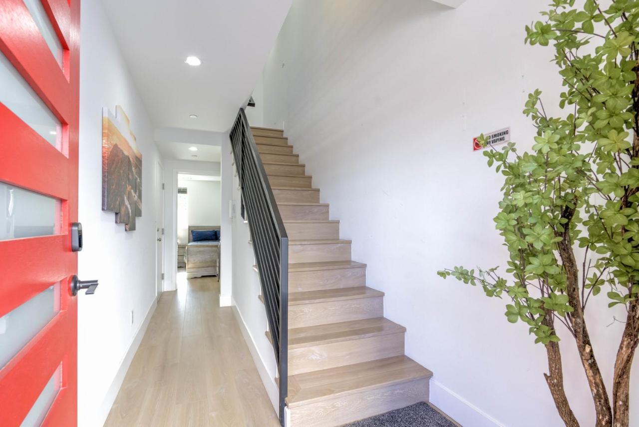 Modern Apartment In Studio City Los Angeles Exterior photo